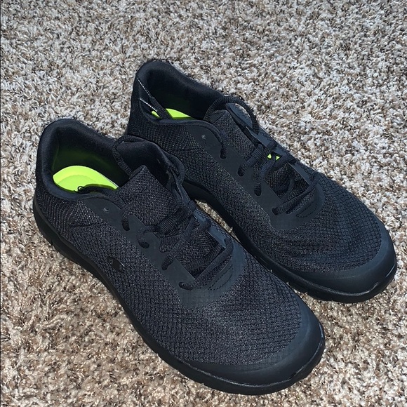 champion all black sneakers